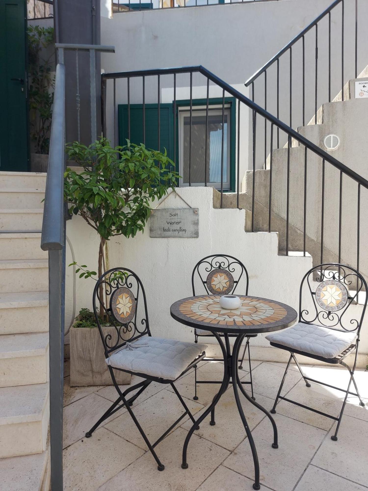 Little Palmina Otel Split Dış mekan fotoğraf
